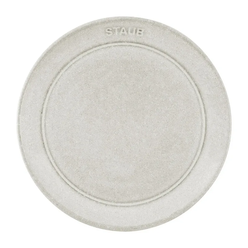 Dining Line Teller flach, 15 cm | Weisser Trüffel | Keramik von Staub – Produktfoto