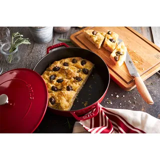 Hapjespan Chistera - Kersenrood - ø 24 cm / 2.4 liter by Staub in Red – product photo 5 of 5