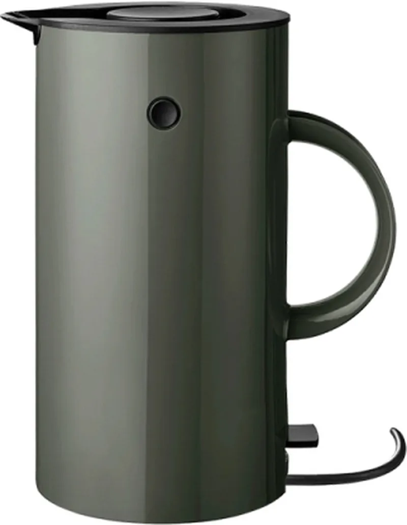 EM77 Waterkoker - 1.5L - Dark Forest van Stelton in Groen – productfoto