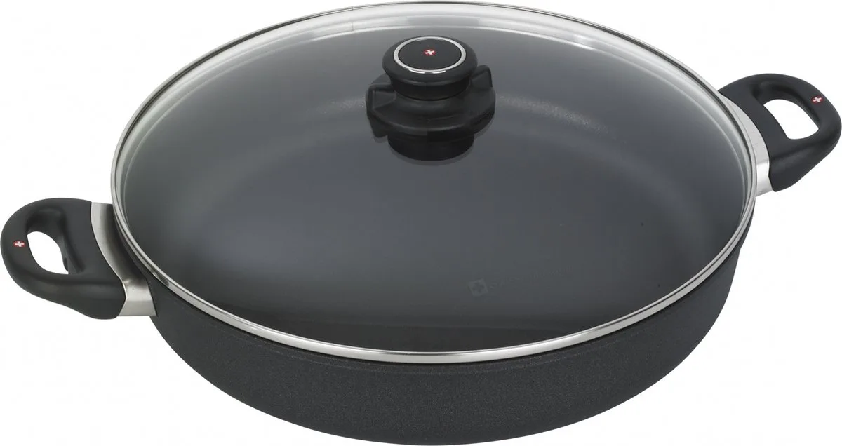 XD Steelpan - incl. Deksel - Inductie - 32 cm - 4.5 Liter fra Swiss Diamond i Sort – produktbillede