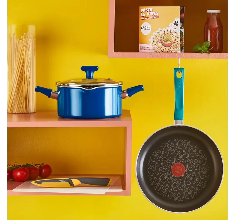 Chefclub Pannenset - Braadpan - Kookpan - Keukenmes - Snijplanken - Pannen - G804S404 de Tefal en Bleu – photo produit 4 sur 5