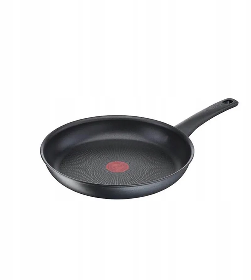Easy Chef Koekenpan 24 cm - Titanium Anti-aanbaklaag by Tefal in Black – product photo