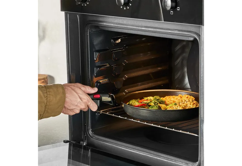 Ingenio Excellence Ceram - Pannenset - 13-delig - Fusion Core - Inclusief Deksel - Handgrepen - PFAS vrij by Tefal in Black – product photo 5 of 5