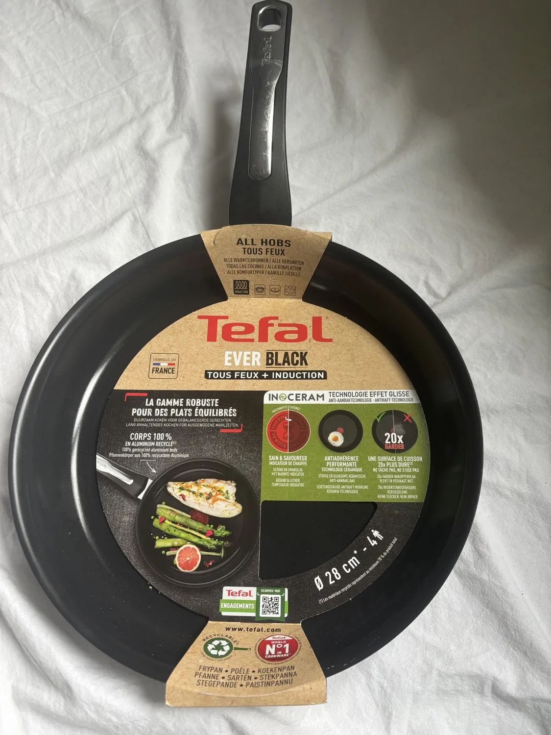 Renew Black On Keramische Koekenpan - Ø28 cm von Tefal in Schwarz – Produktfoto