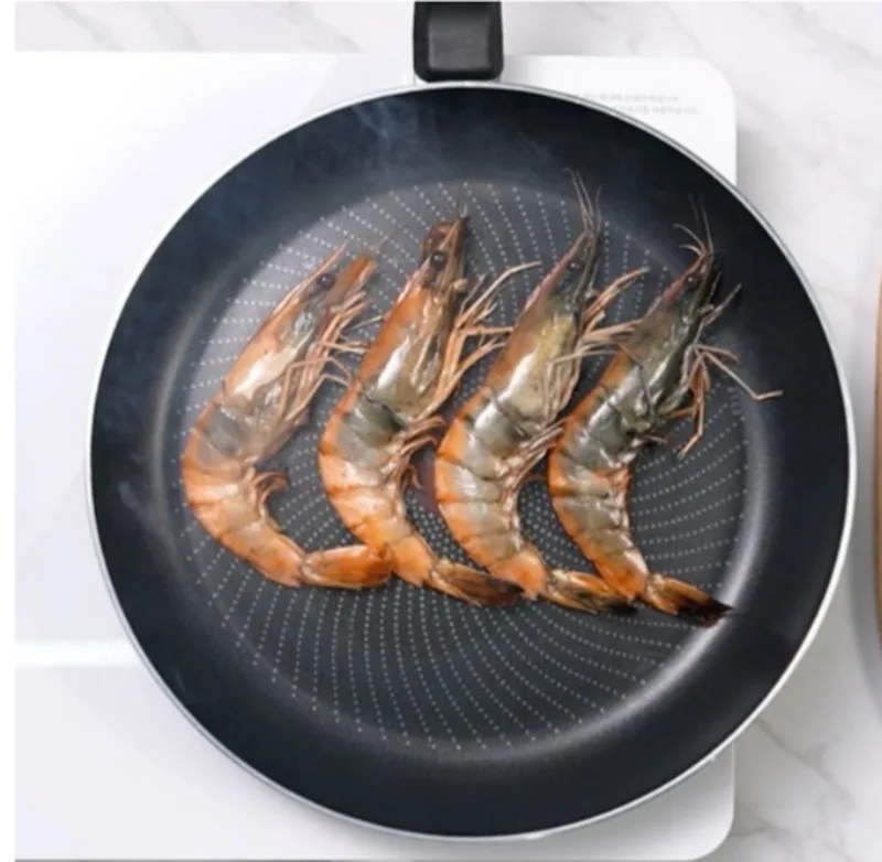 SoLight Koekenpan 24cm - Geschikt voor Alle Vuren, Inclusief Inductie von Tefal in Niet gespecificeerd – Produktfoto