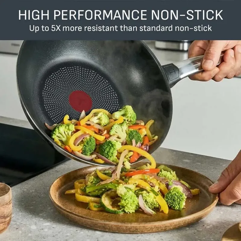 Space Emotion+ - Wokpan 28 cm - RVS - Geschikt voor Inductie by Tefal in Silver – product photo 3 of 6