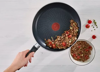 Start'easy koekenpan - 24 cm -Geschikt Voor Alle Warmtebronnen by Tefal in Black – product photo 5 of 5