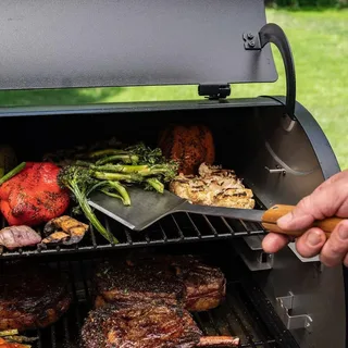 BBQ Spatula by Traeger – product photo 4 of 4