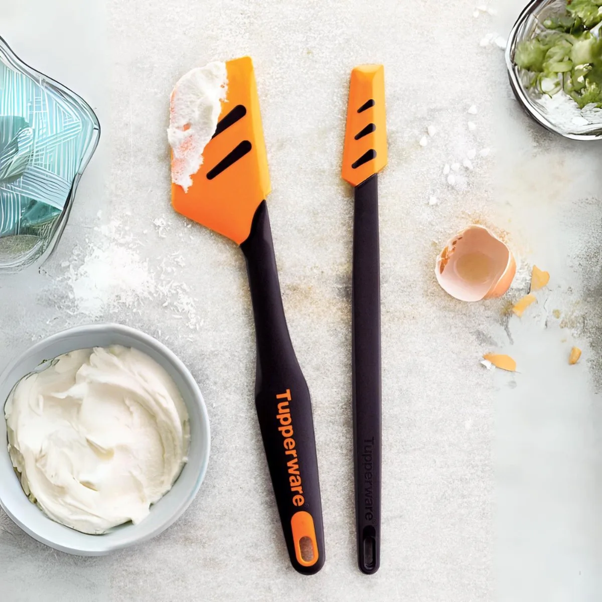 Siliconen Spatelset - Oranje - 2 delig van Tupperware in Oranje-zwart – productfoto