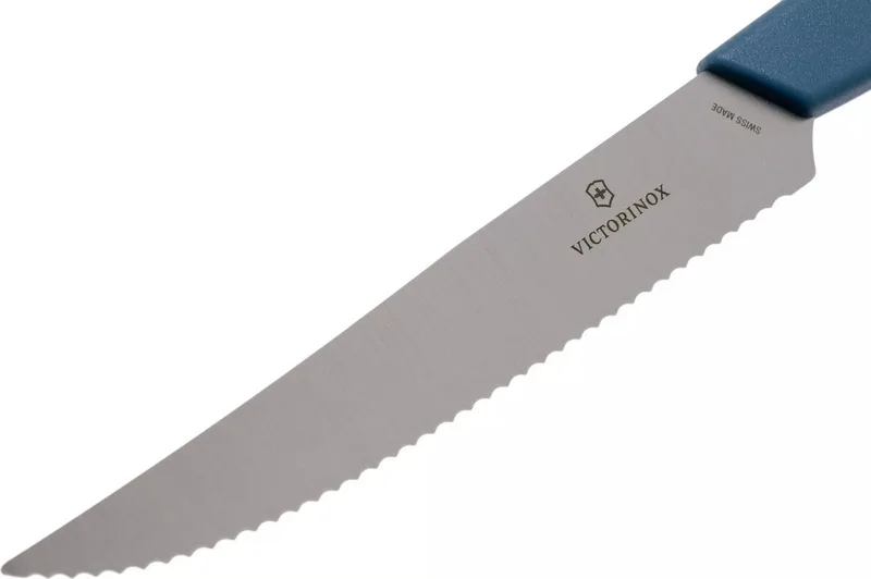 Swiss Modern pizza/steakmes 12 cm by Victorinox in Blue – product photo