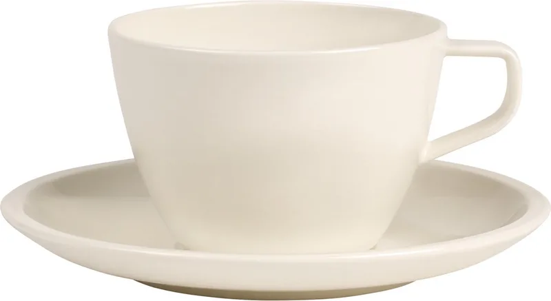 Artesano Original Ontbijtkop en -schotel by Villeroy & Boch in White – product photo