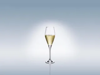 Champagneglazen - Flutes - La Divina - 260 ml - 4 stuks by Villeroy & Boch in Transparent – product photo 3 of 3
