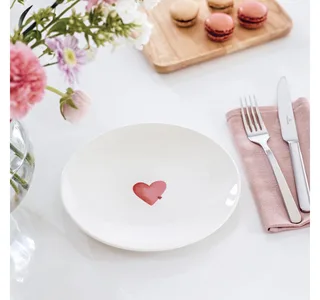 Frühstücksteller Sending Love With Love ø 21,2 cm by Villeroy & Boch in Wit-rood – product photo 2 of 4