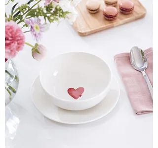 Frühstücksteller Sending Love With Love ø 21,2 cm by Villeroy & Boch in Wit-rood – product photo 4 of 4