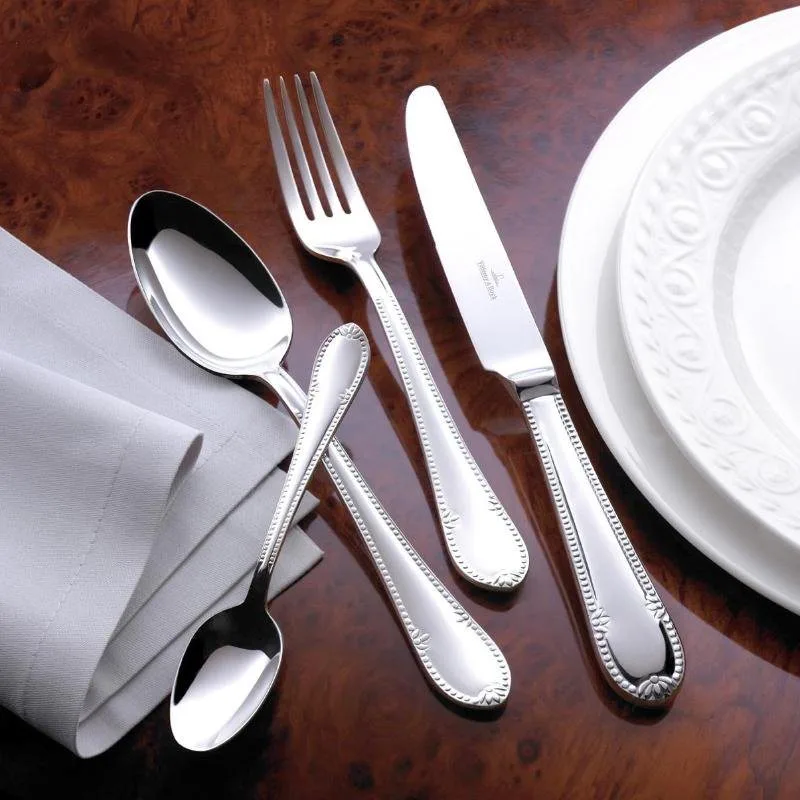Mademoiselle Bestekcassette - 30 delig - 44 x 28 x 5 cm by Villeroy & Boch in Silver – product photo 4 of 4