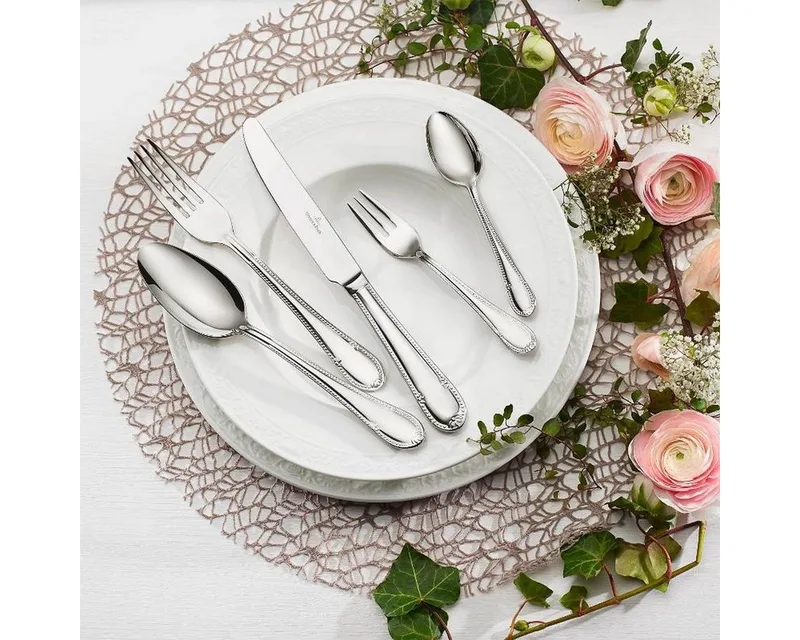Mademoiselle Bestekcassette - 30 delig - 44 x 28 x 5 cm by Villeroy & Boch in Silver – product photo 2 of 4