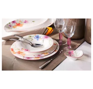 Mariefleur Basic Bord diep 23 cm - porselein by Villeroy & Boch in White – product photo 2 of 3