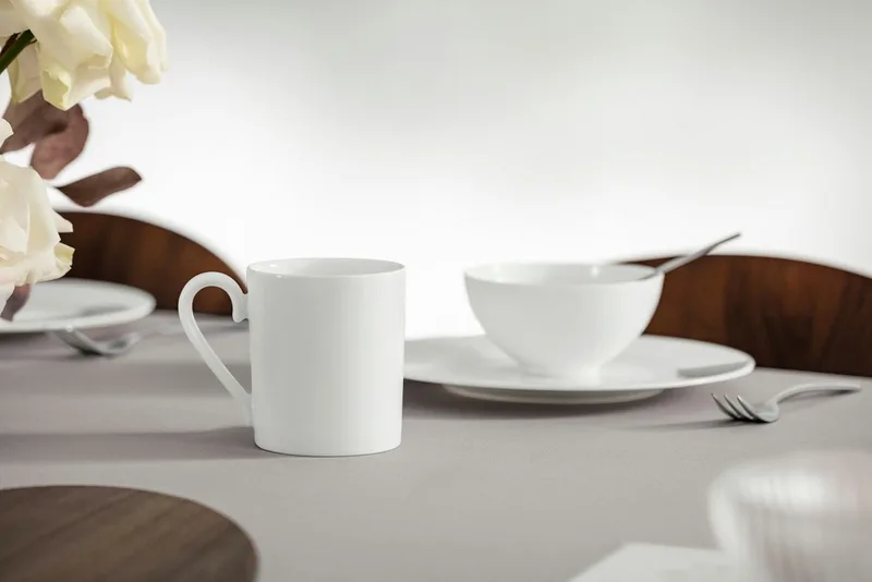 Royal Beker - met oor - 300 ml by Villeroy & Boch in White – product photo 2 of 4