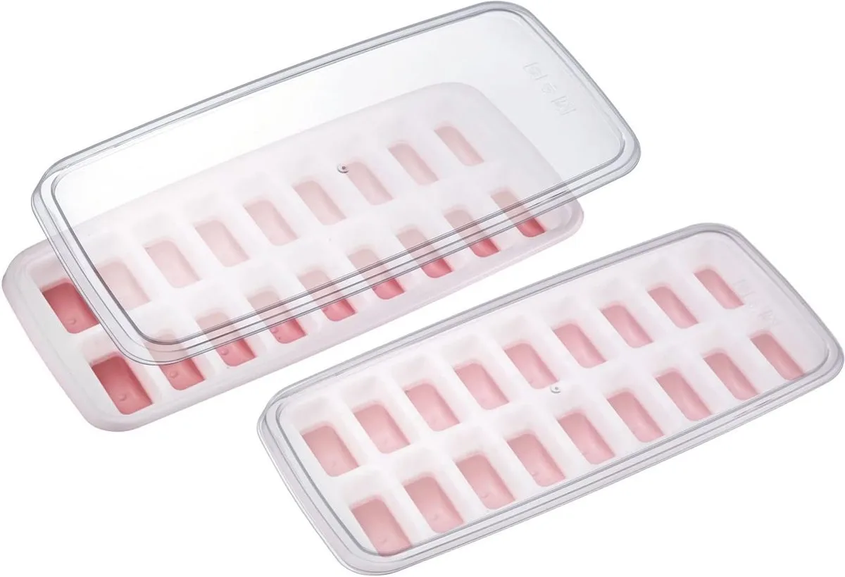 Luna ijsblokjesmaker - ijsblokjesvorm met deksel, voor het maken van 18 kleine, ronde ijsblokjes / bolletjes, - kunststof, BPA-vrij, 2 från Westmark i Transparent, Röd, Vit – produktbild