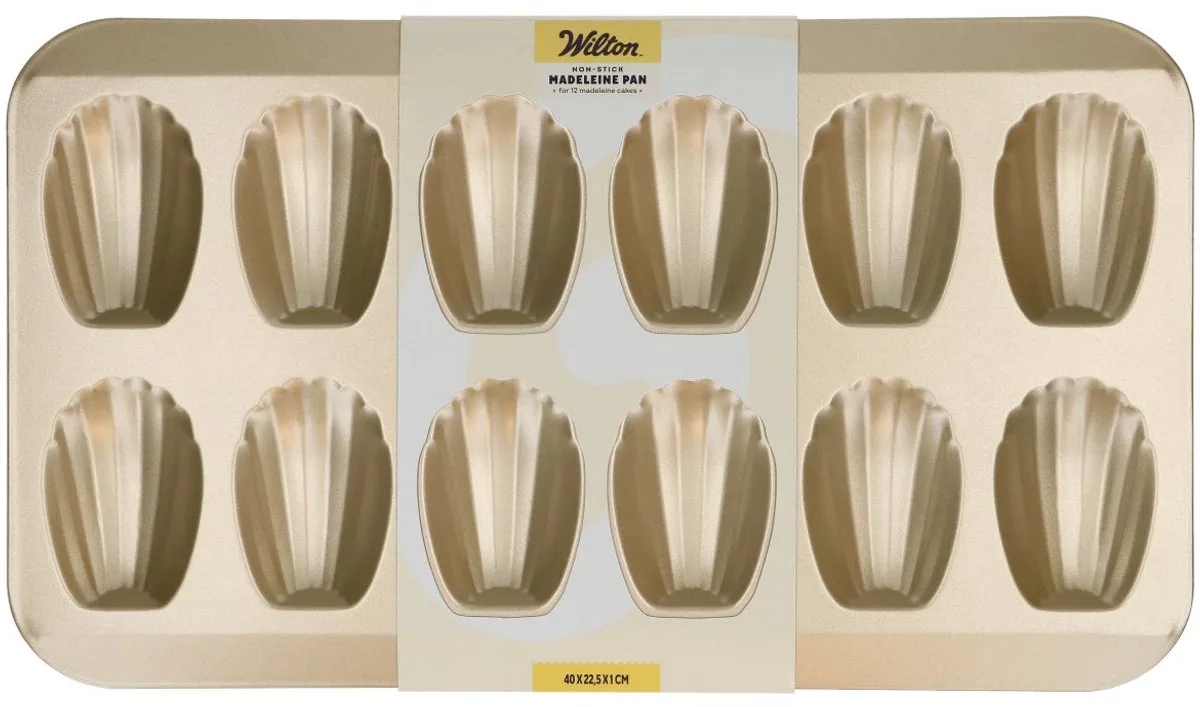 Madeleine Bakvorm 12-vaks von Wilton in Gold – Produktfoto