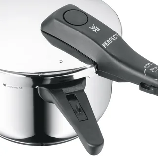 Perfect Snelkookpan - 4.5 L - Ø22 cm - RVS by WMF in Silver – product photo 3 of 5