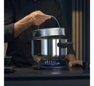 Perfect Snelkookpan Inductie 6,5L + 3L - Cromargan 18/10 fra WMF i Roestvrij staal – produktbillede 4 af 5