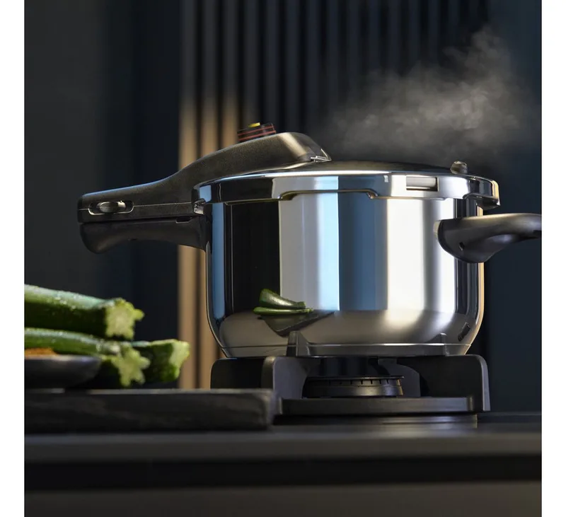 Perfect Snelkookpan Inductie 6,5L + 3L - Cromargan 18/10 fra WMF i Roestvrij staal – produktbillede 2 af 5