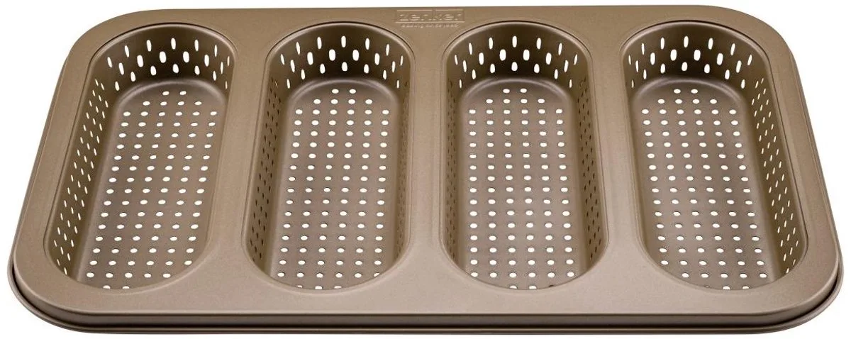 Perforeerbaar broodvorm voor 4 mini baguettes 33 x 22 cm Zenker Mojave Gold van Zenker in Goud – productfoto
