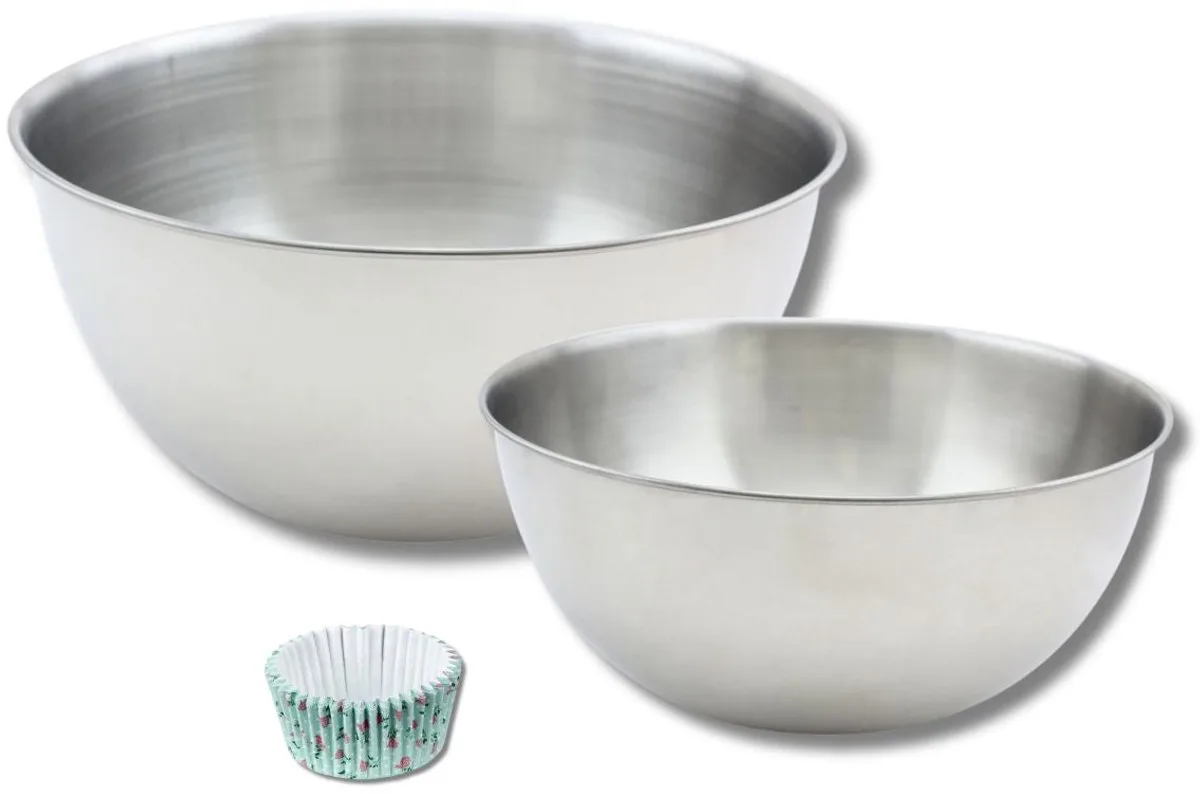 Set bestaande uit 50 vintage papieren muffinvormpjes, 1 Zenker spatel en 2 roestvrijstalen mengkommen van Fackelmann by Zenker in Blue, Purple, Kleurrijk, Roestvrij staal – product photo