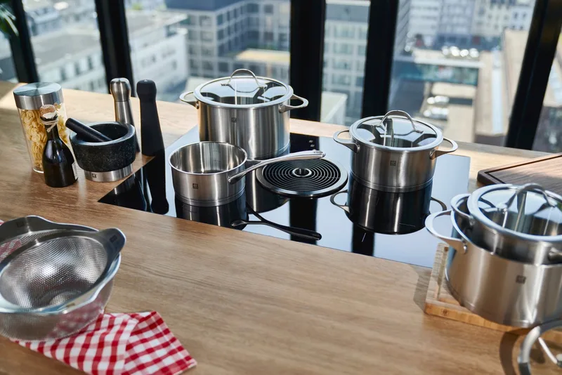 Essence 4-delige pannenset RVS by Zwilling in Roestvrijstaal – product photo 2 of 5