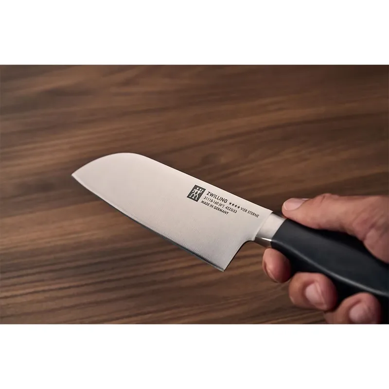 Four Star Santokumes 16 cm von Zwilling in Schwarz, Silber – Produktfoto 2 von 5
