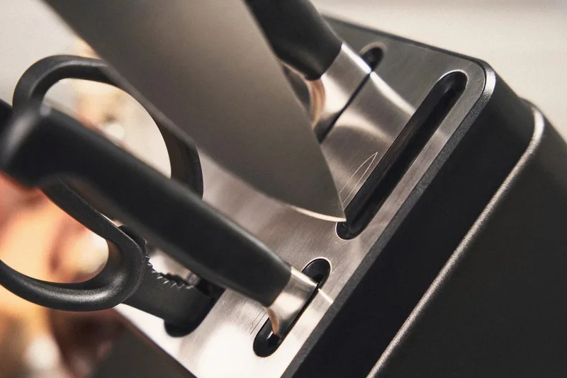 Four Star zelfslijpend messenblok 2.0 7-delig by Zwilling in Black – product photo 4 of 5