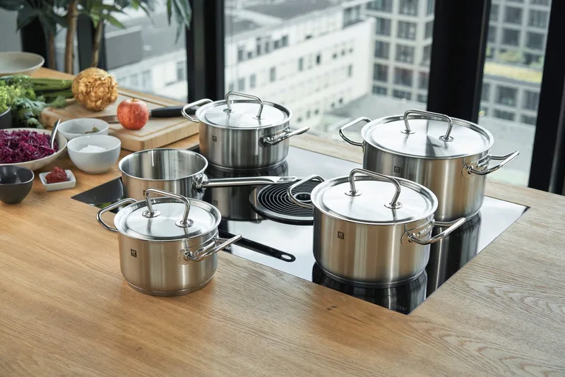 Twin Classic kookset 5-delig pannenset von Zwilling in Roestvrijstaal – Produktfoto 2 von 5