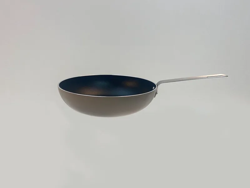 TAMA-Hapjespan-Wok-Warmgrijs by Alessi in Warmgrijs, Black – product photo