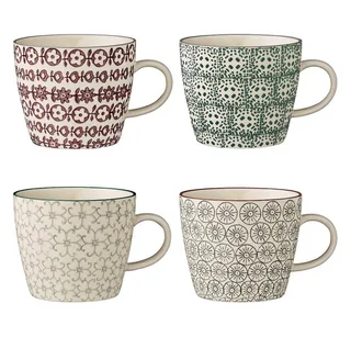 Becher Bloomingville Karine Becher 300 ml Grün Steingut 4er Set, Steingut de Bloomingville en Multicolore – photo produit 1 sur 2