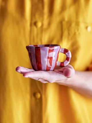 Handgemaakte beker Nini van Bloomingville in Roze – productfoto 2 van 3