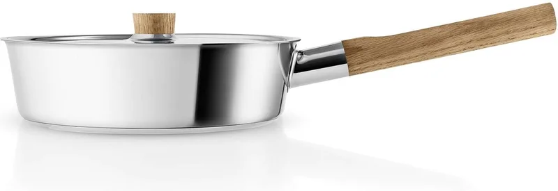 Nordic Kitchen Stainless Steel Sauteerpan Ø 24 cm - Roestvast Staal - Hout by Eva Solo in Silver – product photo