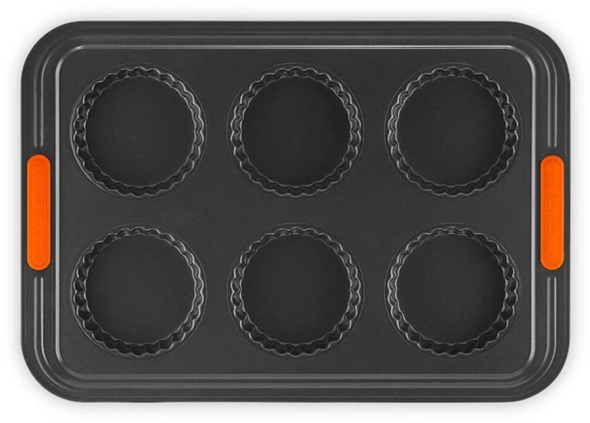 bakvorm voor 6 tartelettes 39x27cm by Le Creuset in Black – product photo