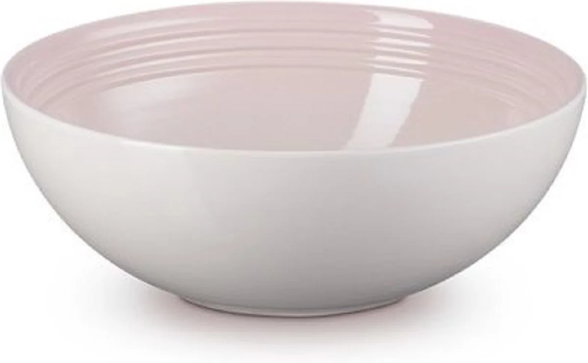 Saladeschaal - Shell Pink - ø 24 cm / 2.2 liter van Le Creuset in Roze – productfoto