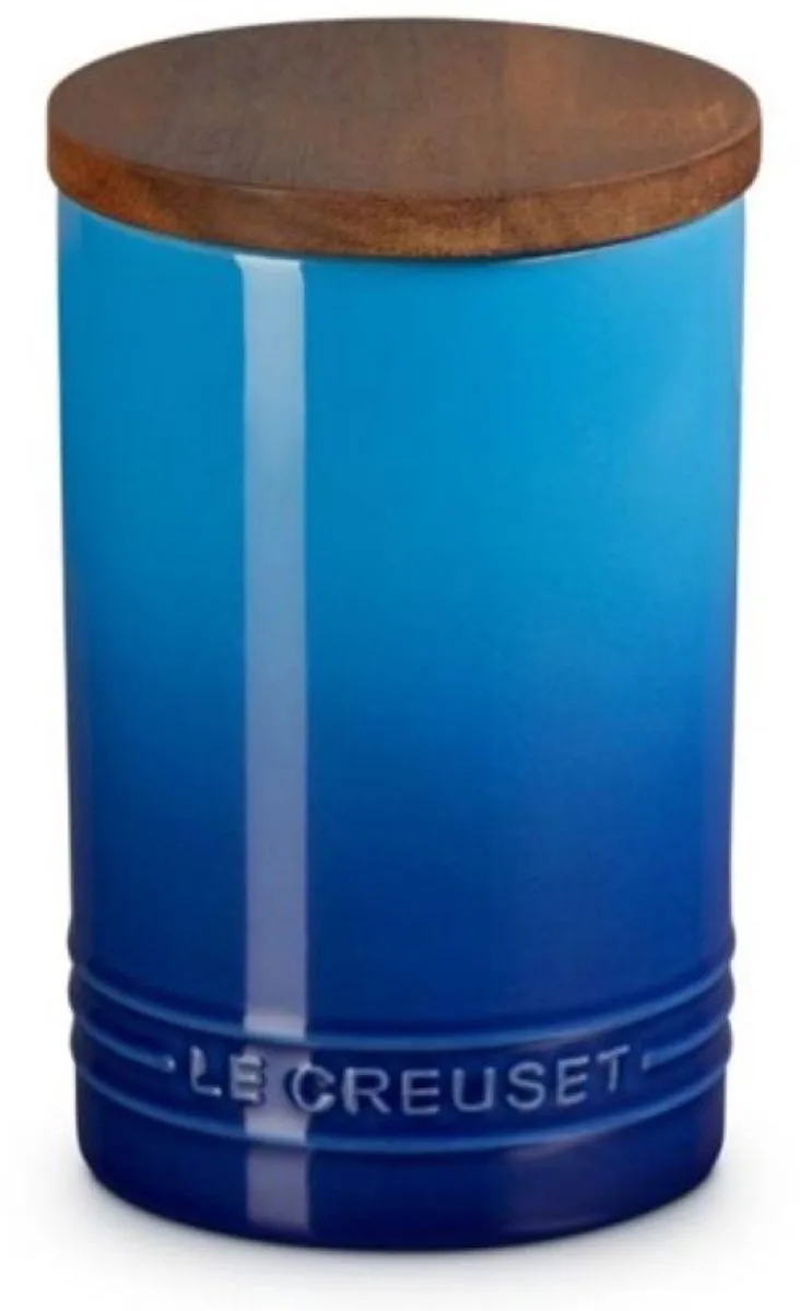 Signature Voorraadpot Met Houten Deksel 0,77 Liter by Le Creuset in Azure – product photo