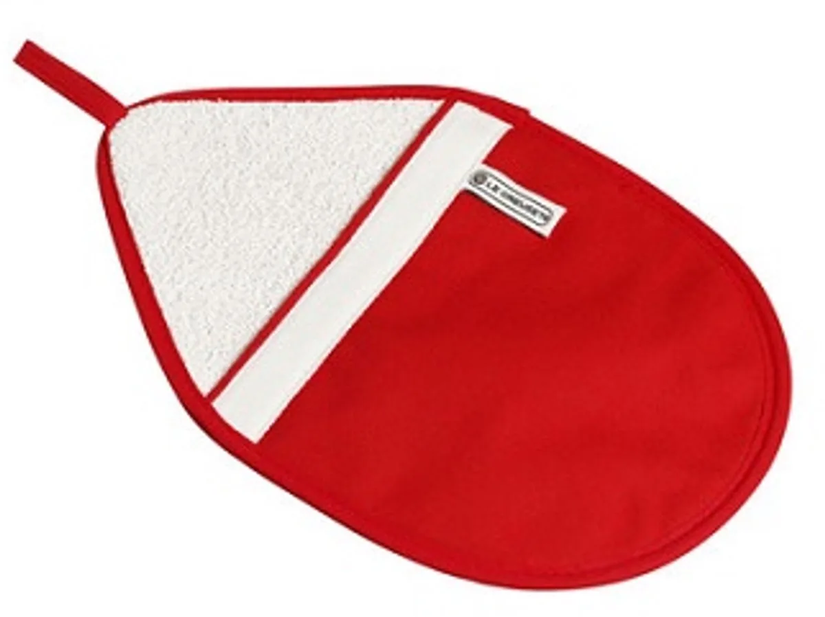 Textiel - Pannenlap Kersenrood van Le Creuset in Rood – productfoto