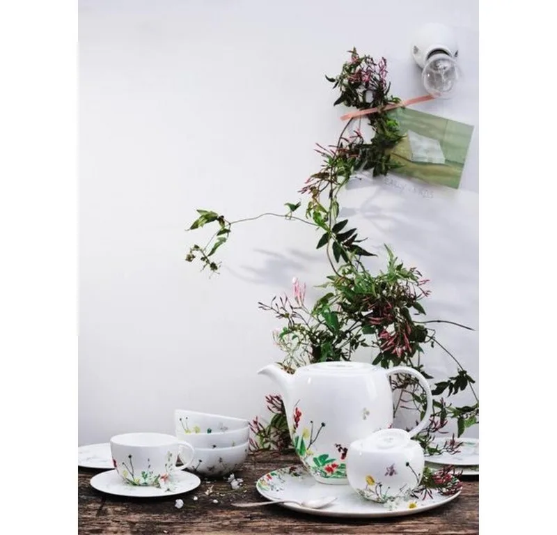 Geschirr-Set Geschirr-Set 6-tlg. Brillance Fleurs Sauvages (6-tlg), Bone China, Geschirr-Set, 6-tlg., Bone China, mehrfarbig van Rosenthal in Meerkleurig – productfoto 2 van 3