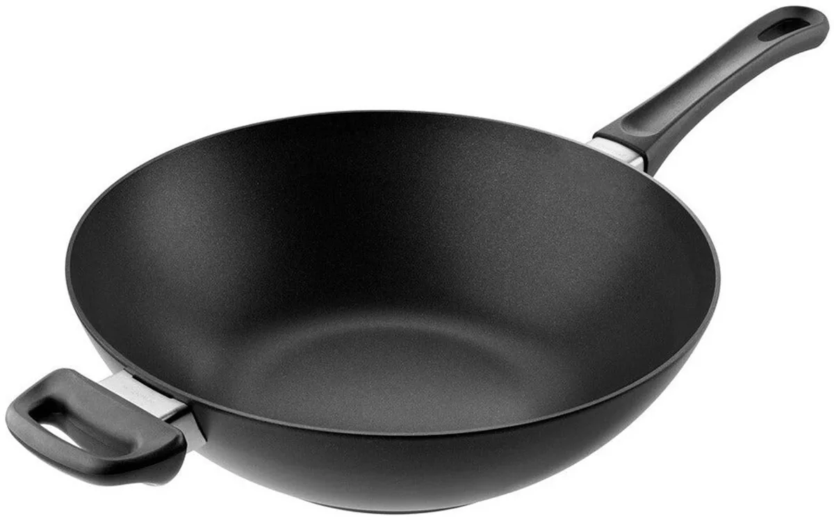 Wokpan Classic Induction ø 32 cm - Jubileumeditie - geschikt voor alle warmtebronnen - standaard anti-aanbaklaag van Scanpan in Zwart – productfoto