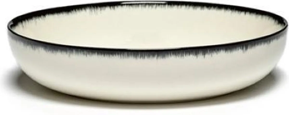 Ann Demeulemeester Dé Bord Hoog Off White-Black D 18.5 cm von Serax in Weiß – Produktfoto