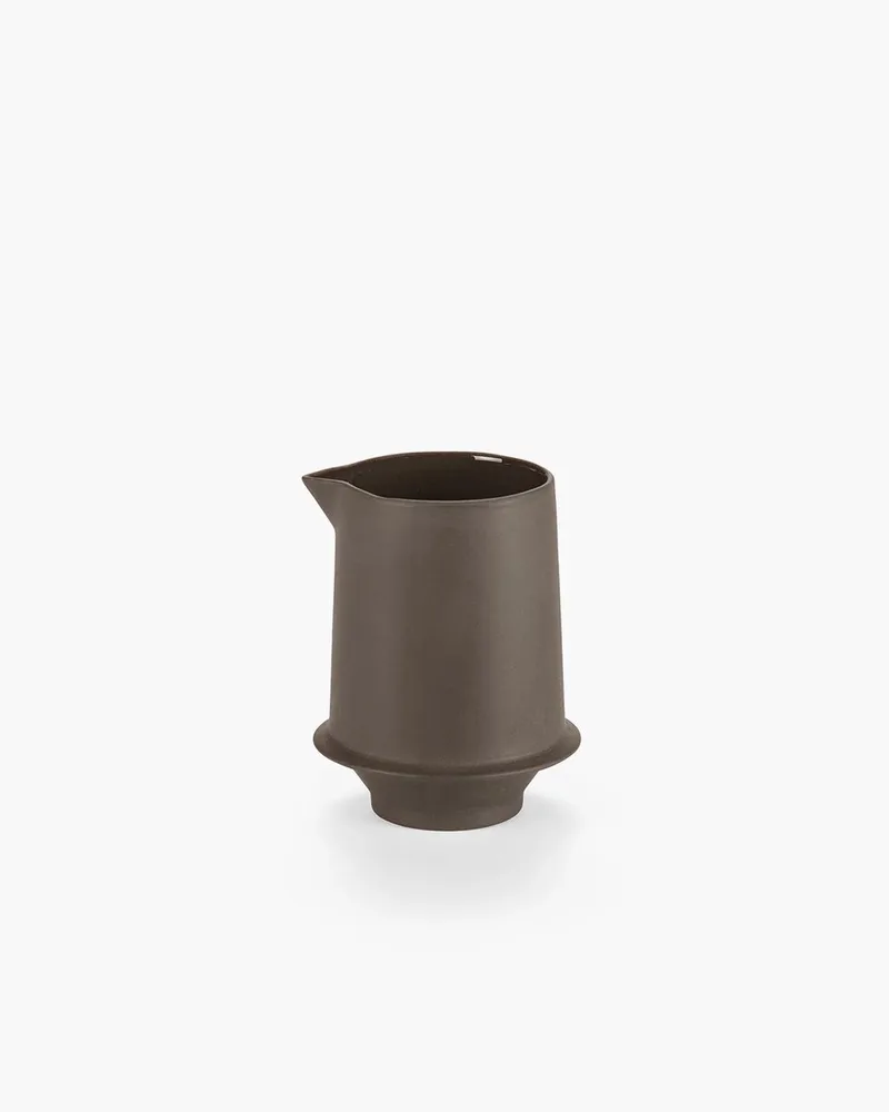 Kelly Wearstler Dune melkkan 8x7.6cm H9.9cm Slate (per stuk) de Serax en Donkerbruin – photo produit