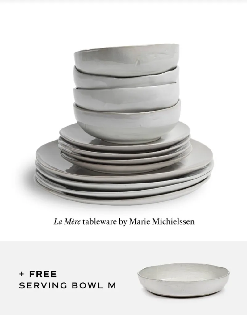 Marie Michielssen Serviesset La Mère off white 13 delig / 4 personen (+ GRATIS serveerschaal) by Serax in White – product photo