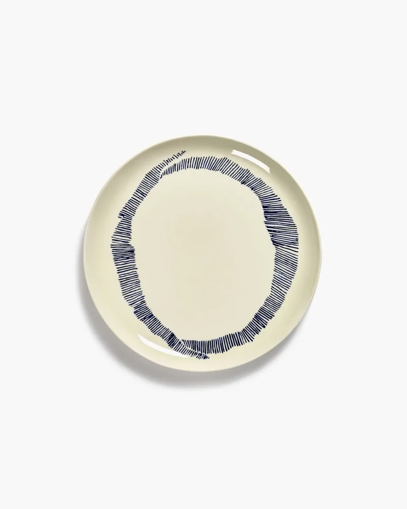 Assiettes plates avec émail réactif Feast, 2 pièces de Serax en Bleu – photo produit