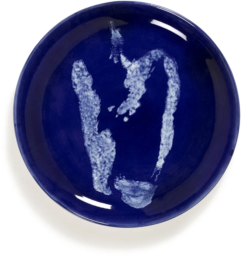 Ottolenghi Feast - Bord S - Donkerblauw/Wit - 19 Ø - 2 stuks von Serax in Blau – Produktfoto