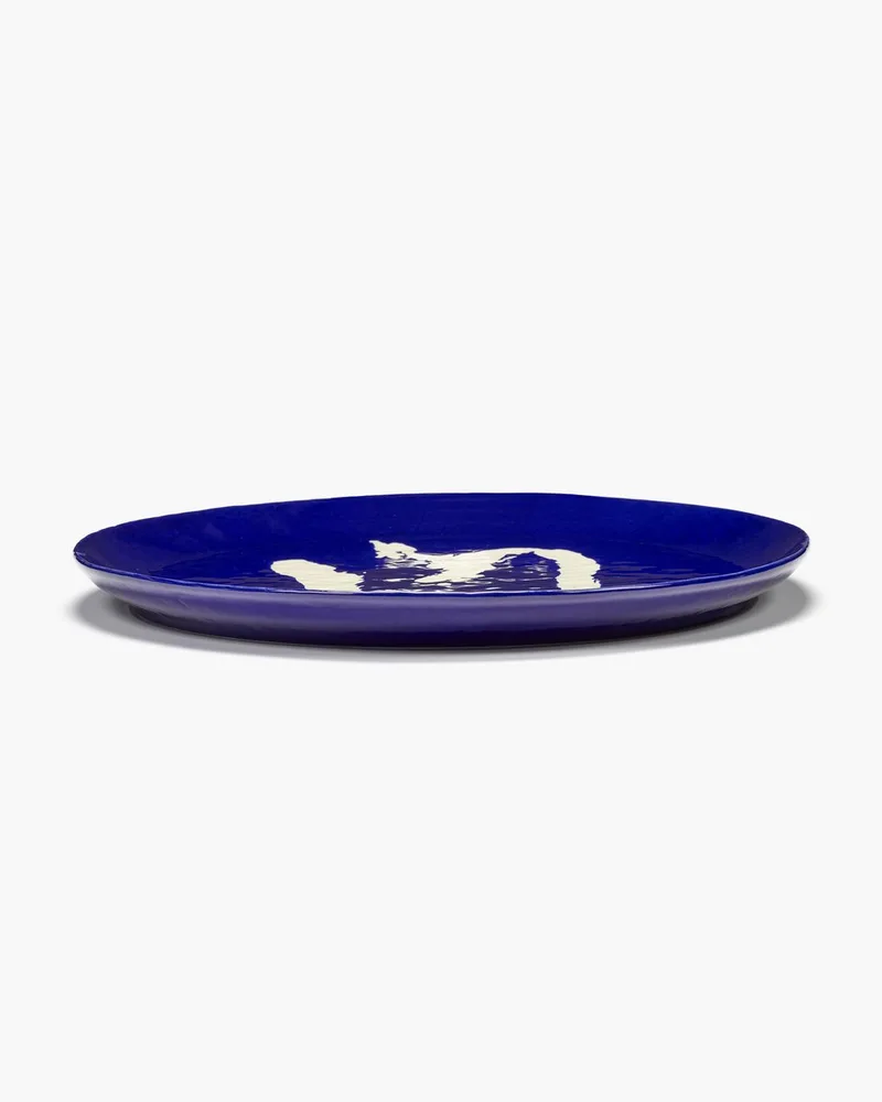 Ottolenghi Feast - Serveerschaal L - Donkerblauw/Wit - 44 Ø van Serax in Blauw – productfoto