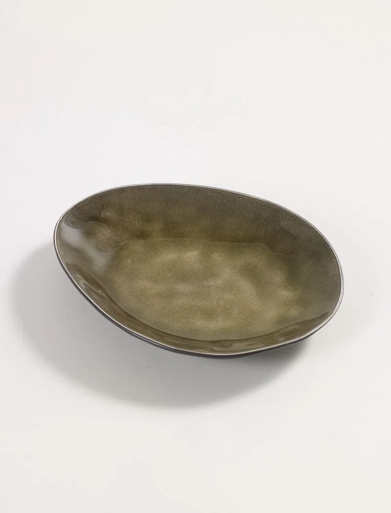 Pascale Naessens Pure - Ovaal Bord S - Groen - 4 stuks by Serax in Black – product photo